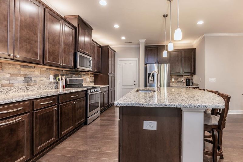 429 Alamosa Pl, Cary, NC 27519