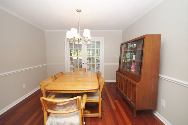 429 Amelia Ave, Raleigh, NC 27615