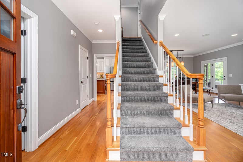 429 Carolina Cir, Durham, NC 27707