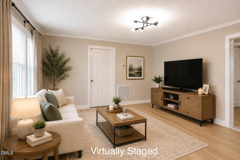 429 S Cross St, Youngsville, NC 27596