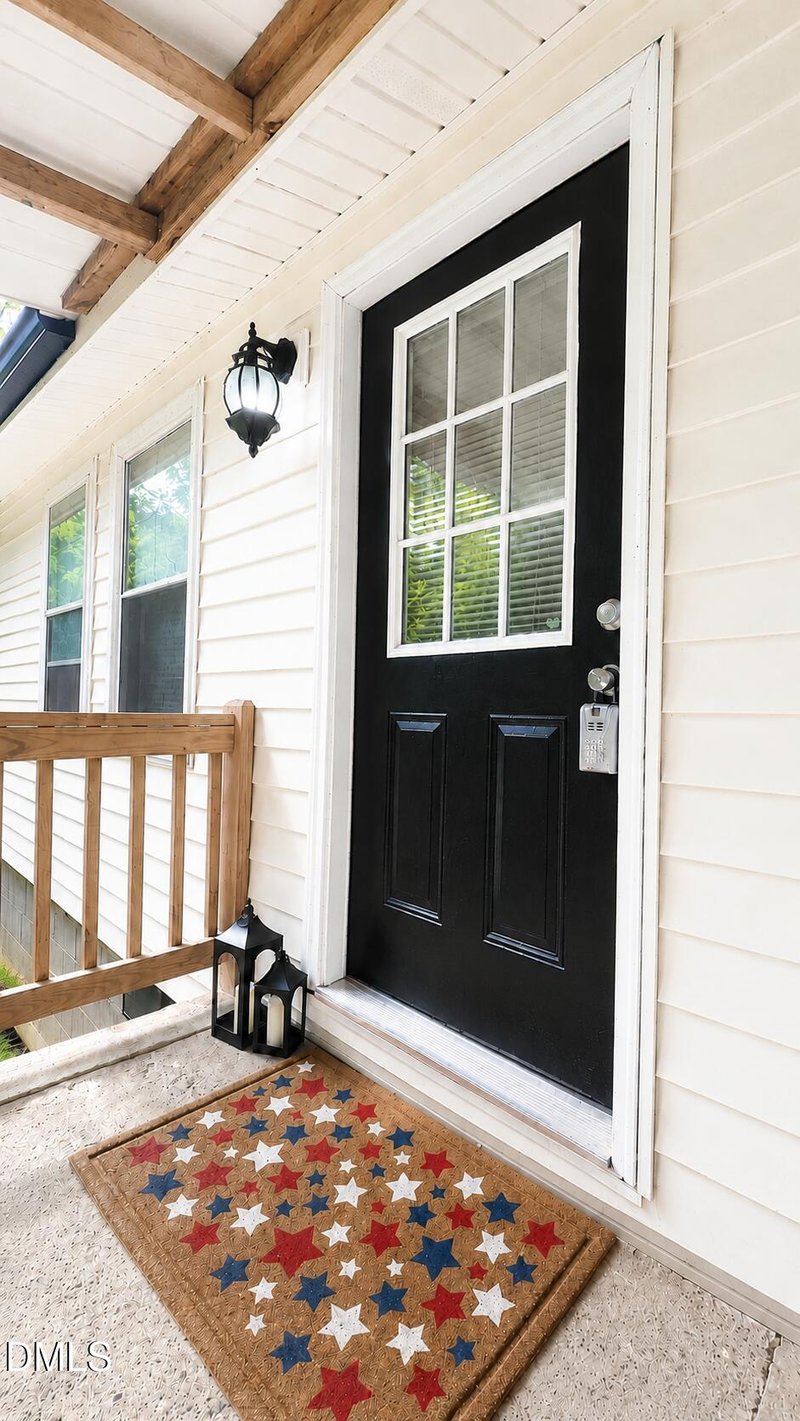 429 Cross St, Youngsville, NC 27596