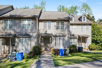 429 Georgetown Cir, Fayetteville, NC 28314