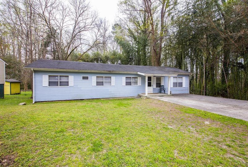 429 Grovemont Rd, Raleigh, NC 27603