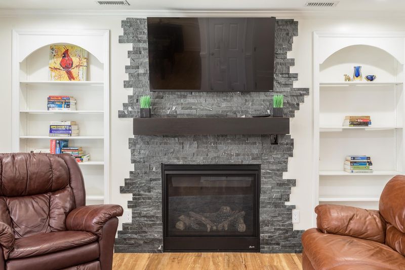 429 Summerwalk Cir #429, Chapel Hill, NC 27517