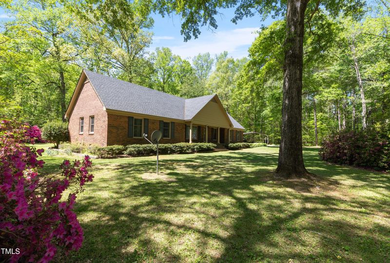 4298 Old Stage Rd S, Erwin, NC 28339