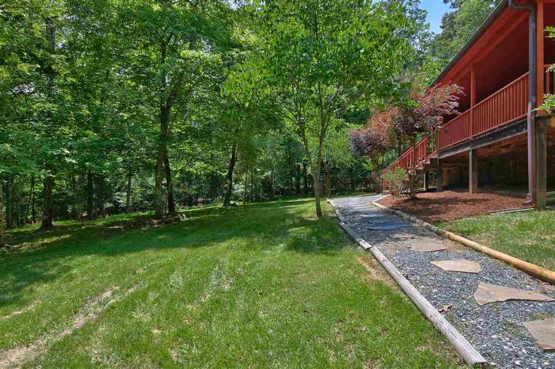 43 Blueberry Rg, Pittsboro, NC 27312