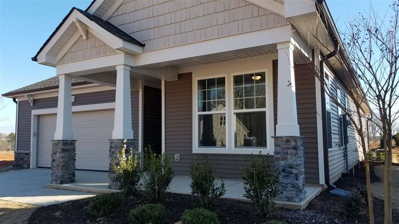 43 Carbone Ln, Clayton, NC 27527