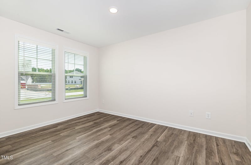43 Chloe Ct, Selma, NC 27576