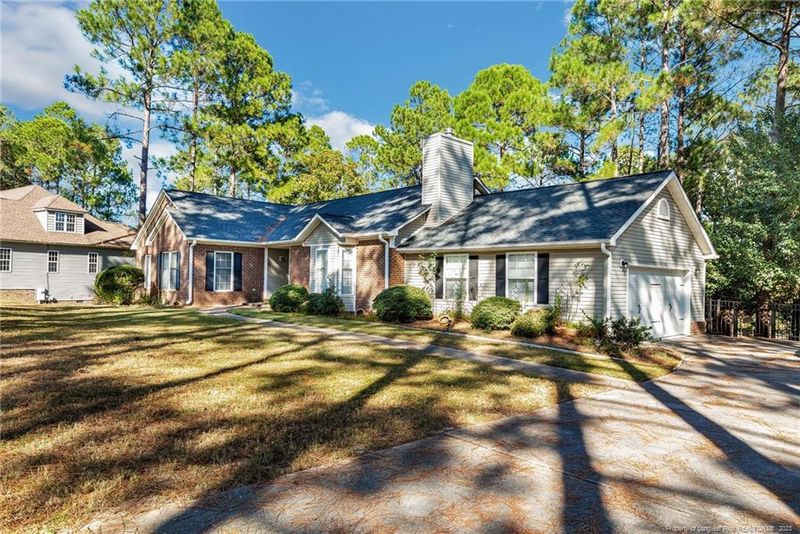 43 Coachman Way, Sanford, NC 27332