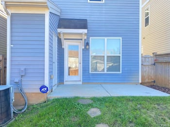 43 Danbury Ct, Pittsboro, NC 27312