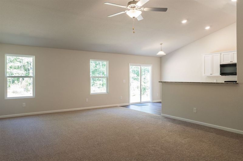 43 Doonbeg Dr, Fuquay Varina, NC 27526