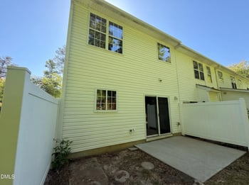 43 Edgebrook Cir, Durham, NC 27703