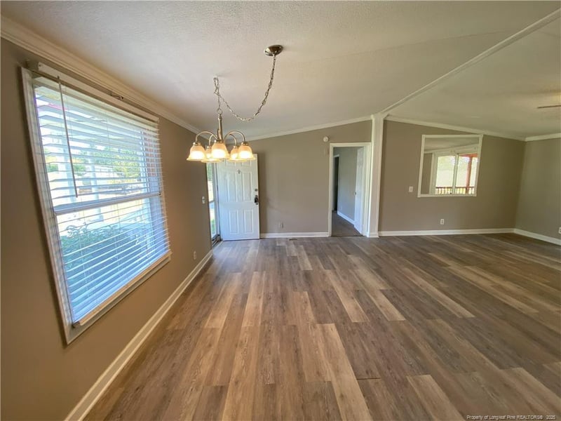 43 Englewood Cir, Sanford, NC 27332