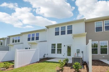43 Honeydew Way, Clayton, NC 27520