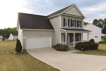 43 Memuru Ct, Zebulon, NC 27597