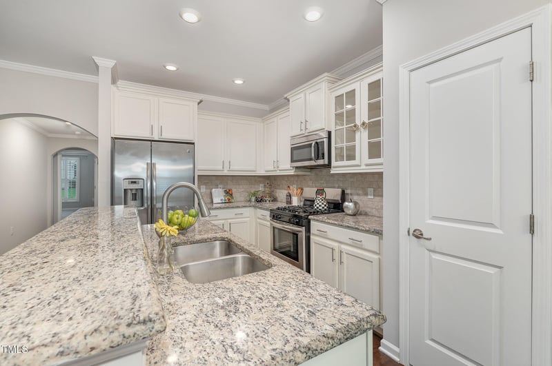 43 Salt Cedar Ln, Chapel Hill, NC 27516