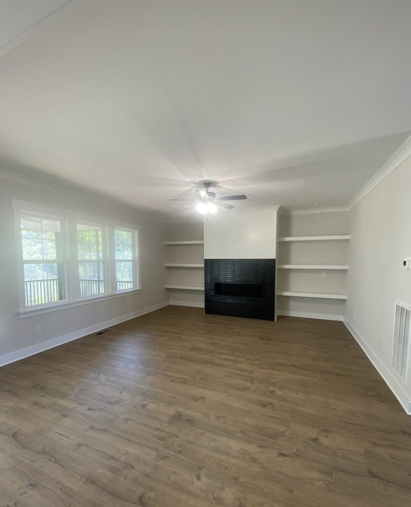 43 Walnut Hall Ct, Selma, NC 27576