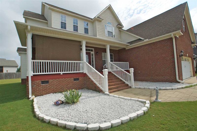 43 Westcliff Ct, Clayton, NC 27527