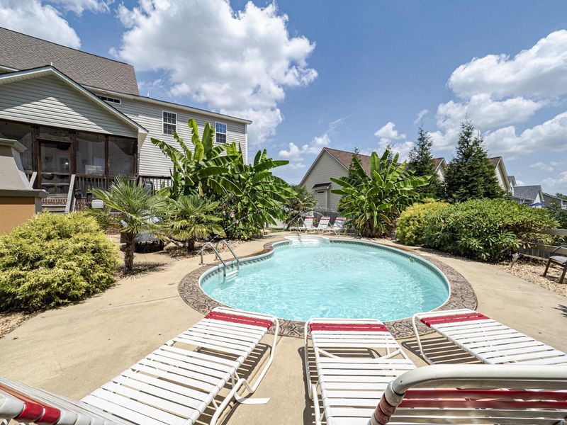 43 Winding Oak Way, Clayton, NC 27520