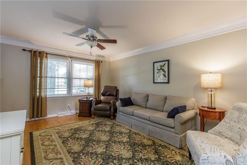 430 Devonshire Ln, Burlington, NC 27215