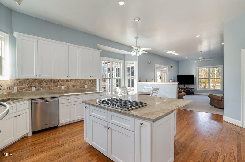 430 Federal Rd, Benson, NC 27504