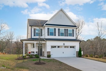 430 Highland Forest Dr, Fuquay Varina, NC 27526