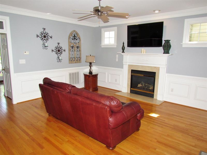 430 Magdala Pl, Apex, NC 27502