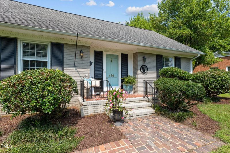 430 Neese Dr, Burlington, NC 27215