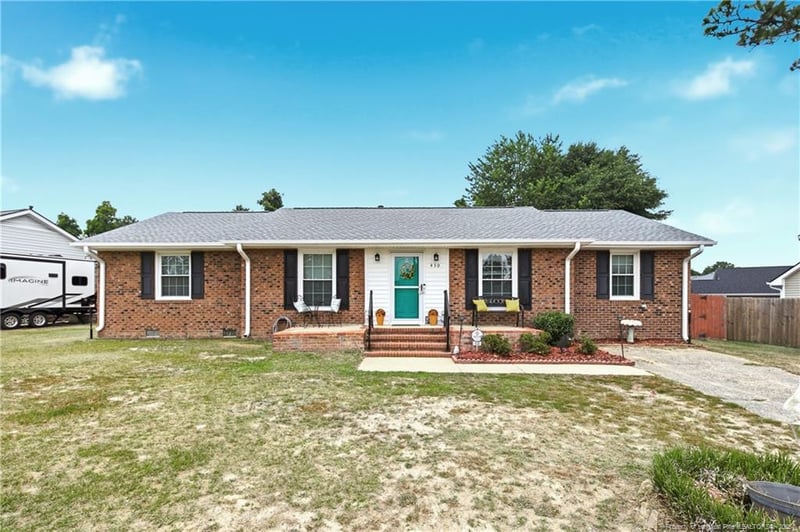 430 Saddle Ridge Rd, Fayetteville, NC 28311
