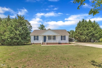 430 Sir David Dr, Zebulon, NC 27597