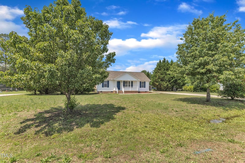 430 Sir David Dr, Zebulon, NC 27597