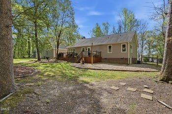 430 Triple Crown Cir, Archer Lodge, NC 27527