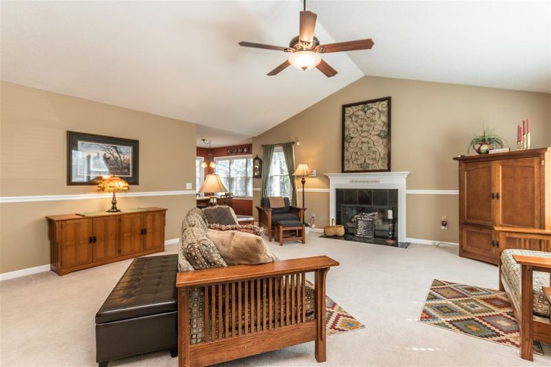 430 Triple Crown Cir, Clayton, NC 27527