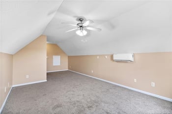 430 Turret Ct, Hope Mills, NC 28348