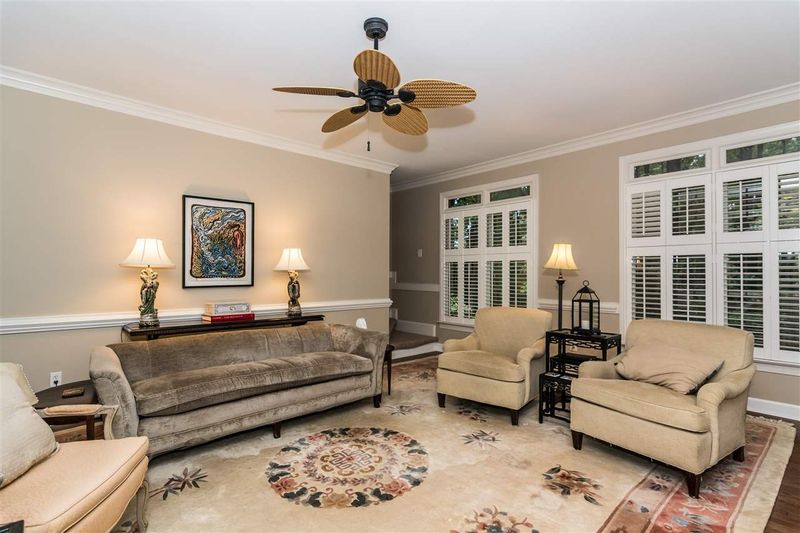 430 Van Thomas Dr, Raleigh, NC 27615