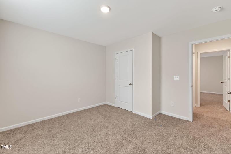 430 Windemere Dr, Fayetteville, NC 28314