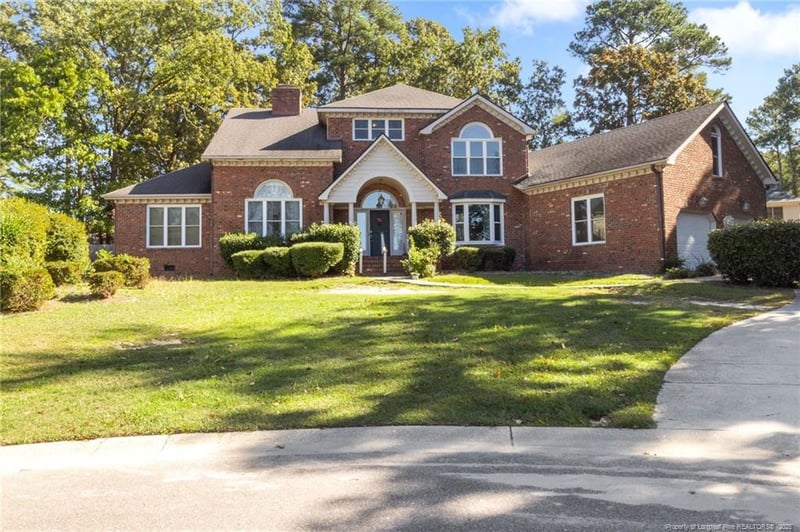 4300 Braemar Pl, Fayetteville, NC 28314