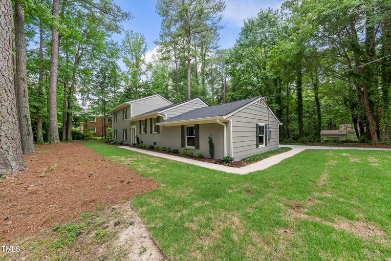 4301 Azalea Dr, Raleigh, NC 27612