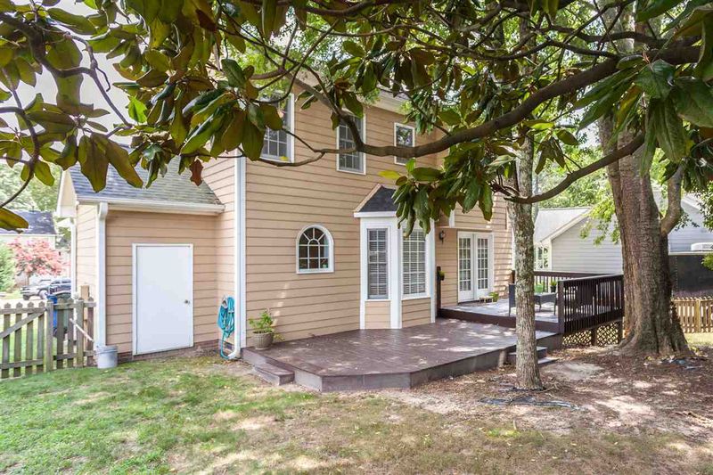 4301 Emmit Dr, Raleigh, NC 27604