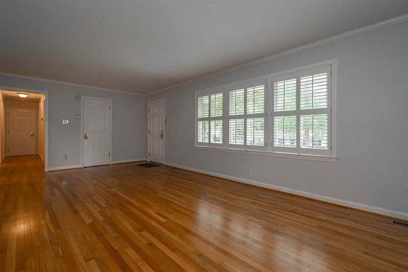 4301 Yadkin Dr, Raleigh, NC 27609