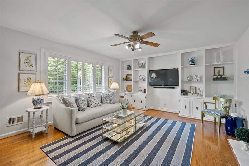 4304 Boxwood Rd, Raleigh, NC 27612