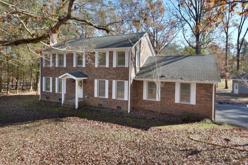 4304 Linden Rd, Durham, NC 27705