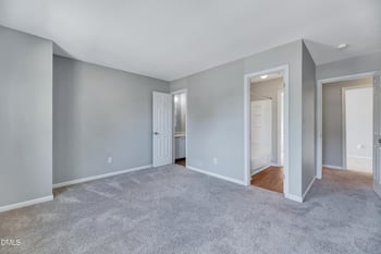4304 Presley Ct, Raleigh, NC 27604