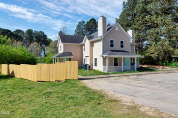 4304 Presley Ct, Raleigh, NC 27604