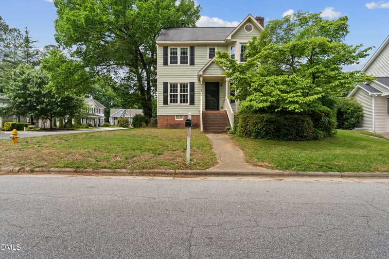 4305 Bartholomew Cir, Raleigh, NC 27604