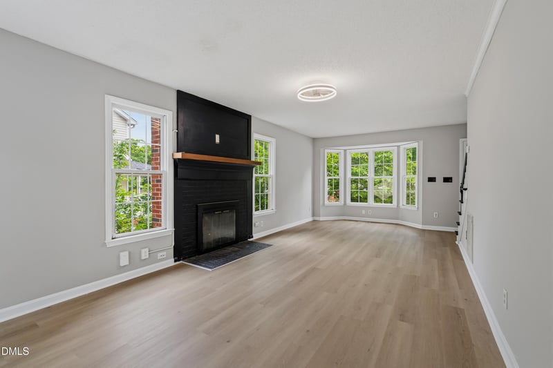 4305 Bartholomew Cir, Raleigh, NC 27604