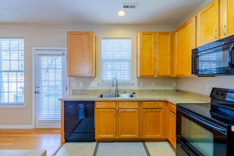4305 Brenmar Ln, Durham, NC 27713