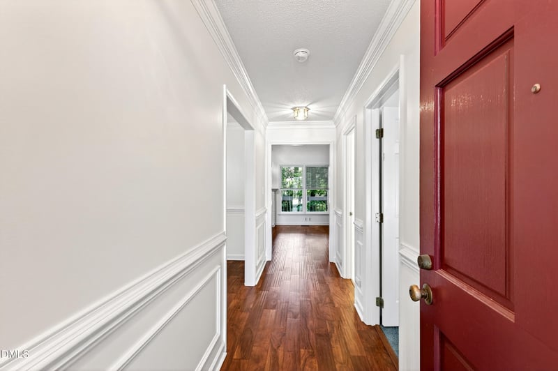 4305 Dinwiddie Ct, Raleigh, NC 27604