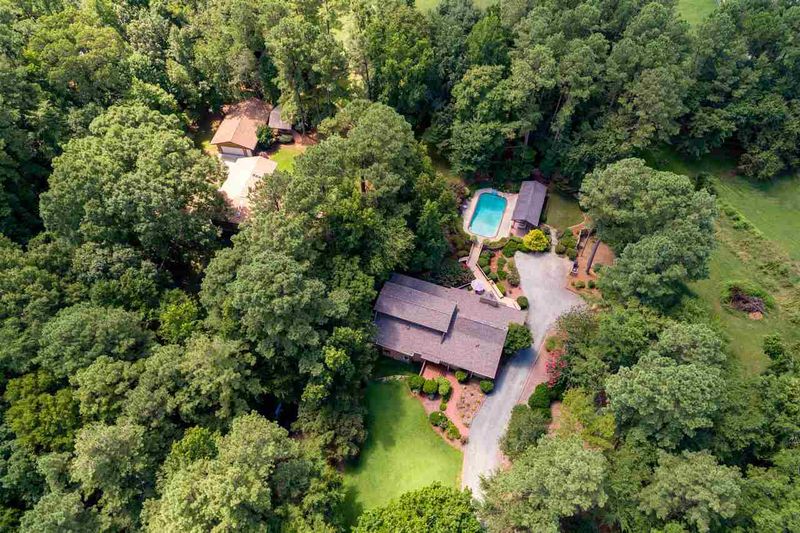 4307 Oak Hill Rd, Chapel Hill, NC 27514