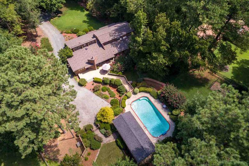 4307 Oak Hill Rd, Chapel Hill, NC 27514